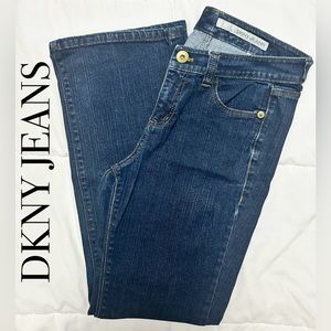 DKNY Boho Jeans Womens Mid Rise Flare Leg Dark Jeans Size 10
